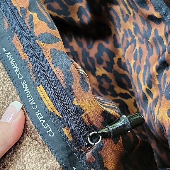 CLEVER CARRIAGE CHEETAH PYTHON TOTE - Picture 8 of 14